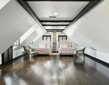 Music City Manor-2